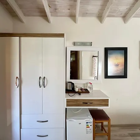 Azur Çıralı