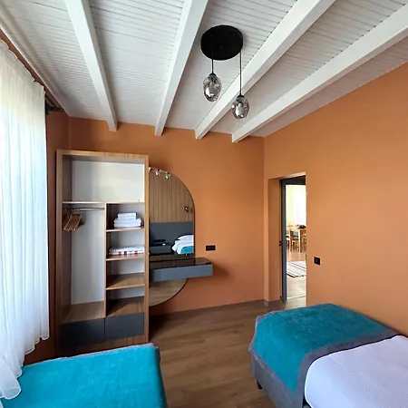 Azur Çıralı