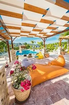 Azur Çıralı